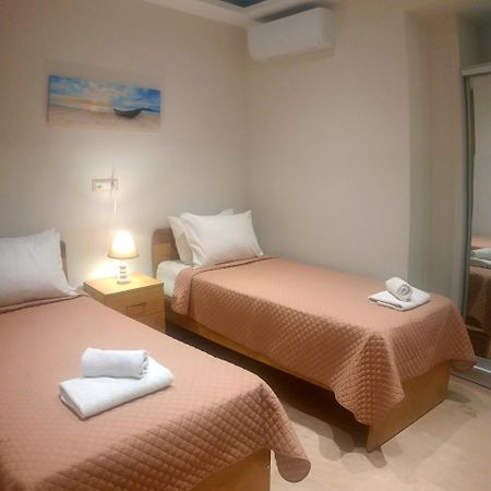 Melia Deluxe City View Apartment อายิโอสนิโกลาโอส ภายนอก รูปภาพ