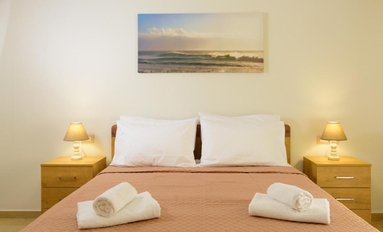 Melia Deluxe City View Apartment อายิโอสนิโกลาโอส ภายนอก รูปภาพ