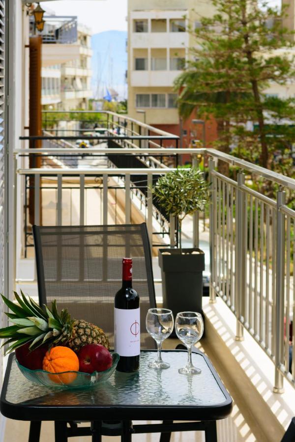 Melia Deluxe City View Apartment อายิโอสนิโกลาโอส ภายนอก รูปภาพ