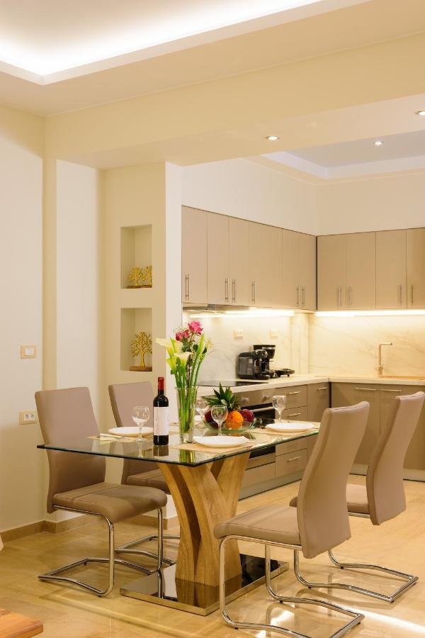 Melia Deluxe City View Apartment อายิโอสนิโกลาโอส ภายนอก รูปภาพ